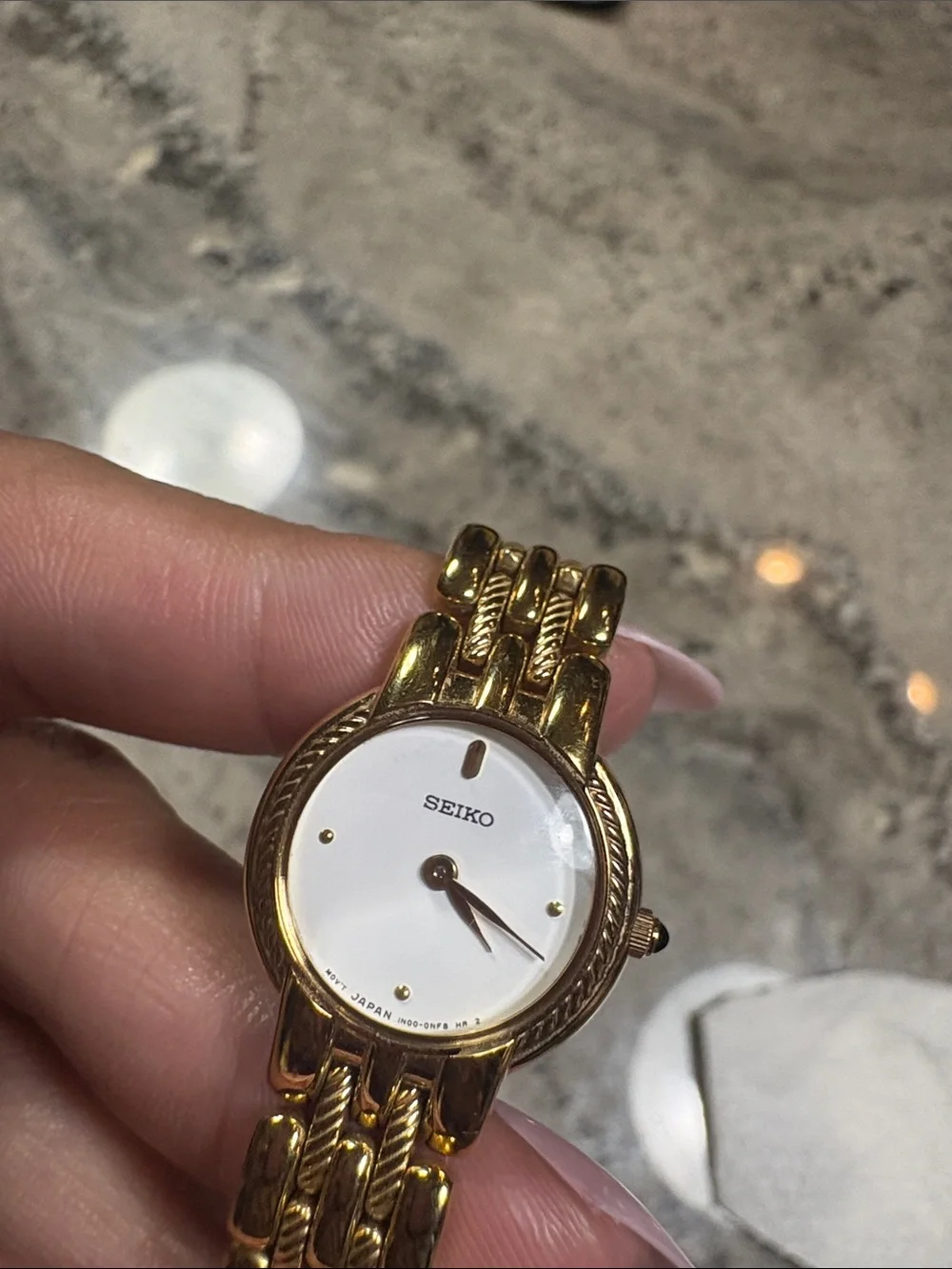 Seiko Women's Gold Tone Dress Watch - Elegant White Dial stainless steal